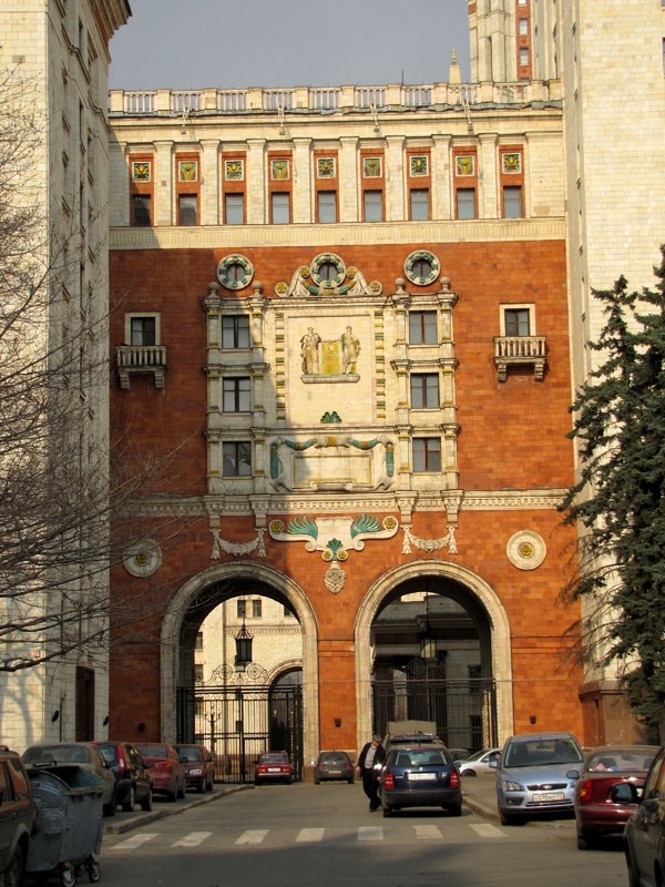 This is a front view of the arches between the hostels and the main block.